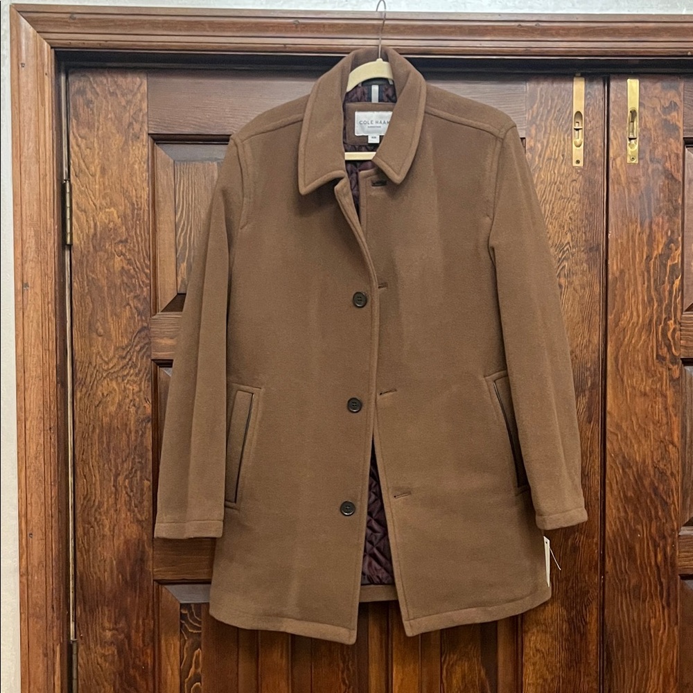 Stunning Cole Haan CAMEL colored Pea Coat
